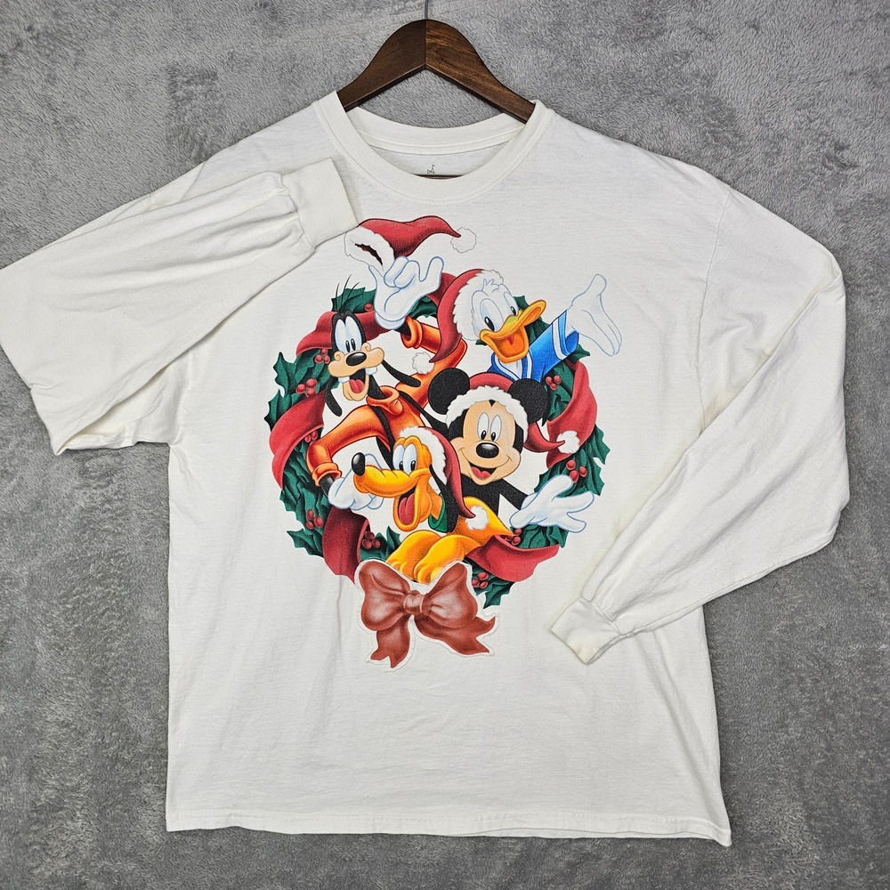 Disney Mickey Goofy Donald Christmas Long Sleeve Shirt XL Hanes Holiday Wreath